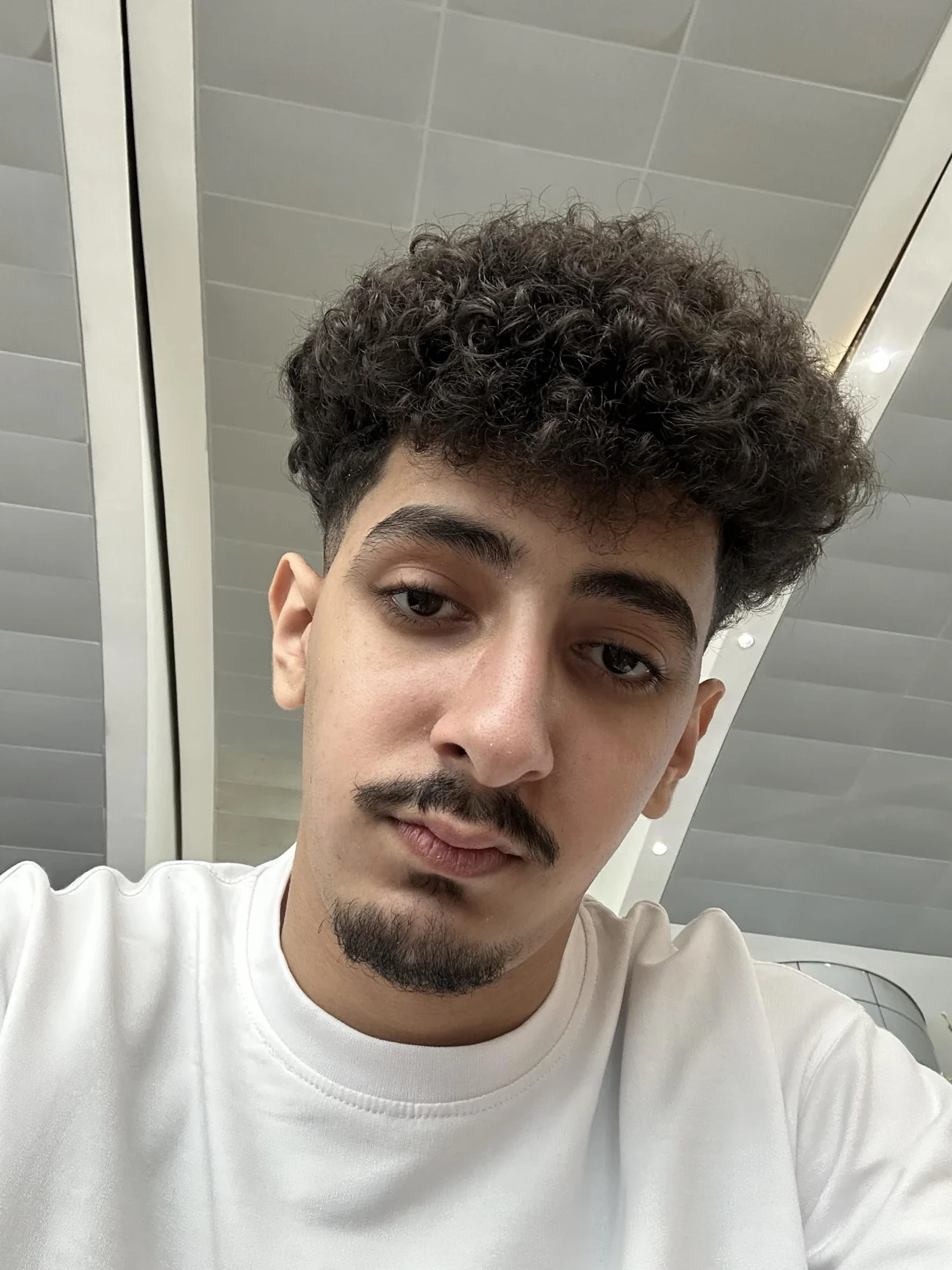 الصورة الشخصية الحقيقية للمصمم زياد